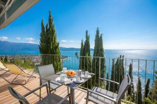 Rustichel Fantastic Lake View - Happy Rentals - 0