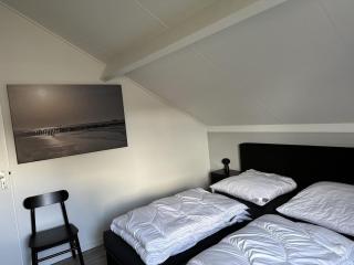 Bungalow in Breskens near Beach & Lighthouse - 3