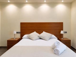 Hostal La Tina - 1