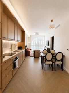 1 Br King Suite Sofa Bed Sleeps 4 Kitchen - 7