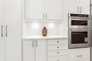 Modern Luxury Home Near Bronte Harbour & Oakville Downtown - 5