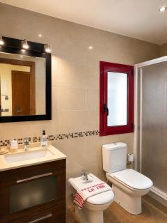 Hostal La Tina - 9