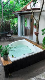 Aruana Suites com Cafe da manha,Piscina, Reserva Natural da Sapiranga 5km da Vila de Praia do Forte - 3