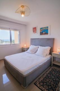 Luxury 1BD 1BA Folla Resort - Stunning Sea View - 0