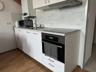Comfy Apartment in Classy Area - 5