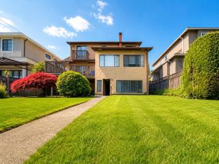 Bright Westside Home for up to 8 Near UBC Beach Downtown - 3