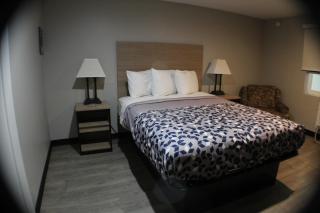 Riviera Motor Inn - 6