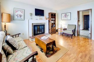 5 bedroom Torrington home,sleep 8, 2 fireplaces - 1