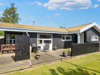 6 person holiday home in Juelsminde-By Traum - 0