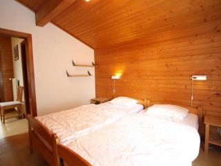 Spacious chalet in Randogne near Crans Montana - Randogne - 3