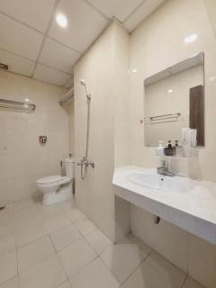 Infinity Sea View Apartment - 6