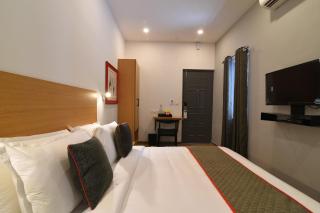 Super Townhouse Royapettah Near U.S Consulate - Chennai - 4