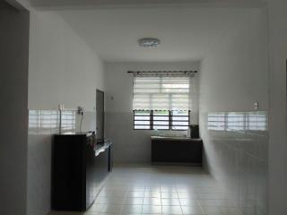 Kuntum & Puteri Homestay - 5