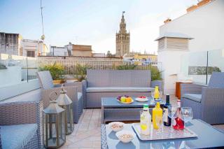 Overland Suites Catedral - Sevilla - 0