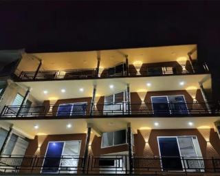 2BHK Apartment With Free Swimming Pool - 7