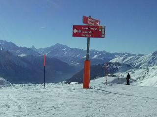 Apartment in Fieschertal with Swiss Alps Views - 2