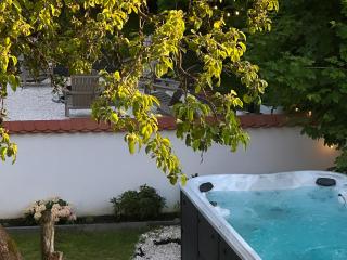 Mond Manor - 7