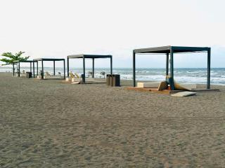 Endless Summer Seafront - 1BR Beach Resort Condo - 6