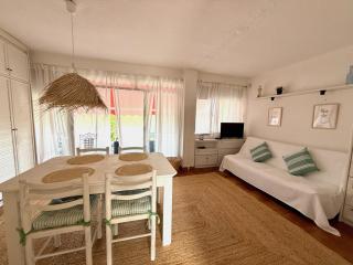 Apartment in front of Arrabassada Beach - 8