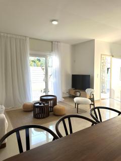 Limnelia Luxury 3BR Villa with pool Near Ayia Napa - 4