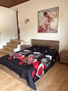 Love Holiday Suite 1 - 2