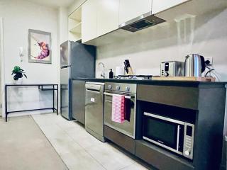 Stylish High-Rise City Retreat near Southern Cross - Melbourne - 3