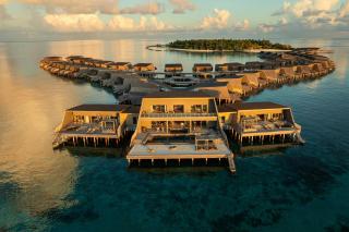 The St. Regis Maldives Vommuli Resort - 3
