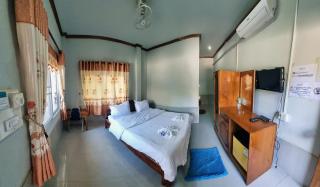 Beyond Pub guest House and Hotel - 4