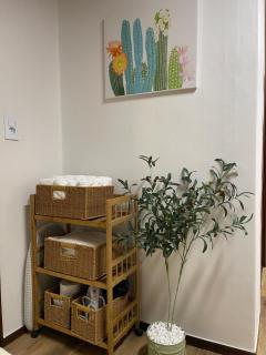 Seoul Holiday Home, Modern 2BR Near Itaewon & Namsan - 5