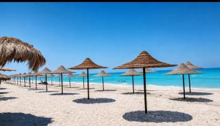 Great view عائلات فقط - 9