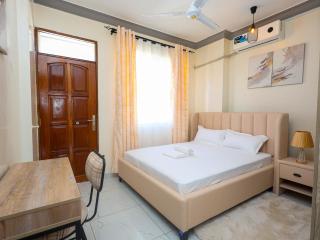 Cosy 1BR CBD Msa with City View Near Airport & SGR - 8