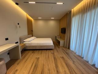 EFFÉI Boutique Hotel - 4