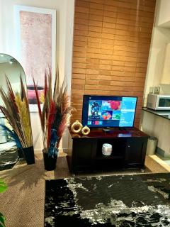 Warm & Cozy Diamonds Hotel - 7