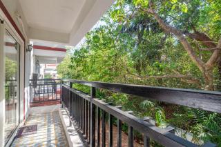 Bela Vista, 2BHK Balcony View Over Fields Including Pool - 3