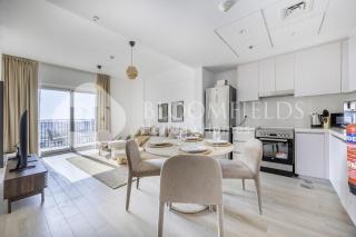 Bloomfields 1Br in Water's Edge - 1