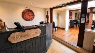 The George and Dragon Inn - 4