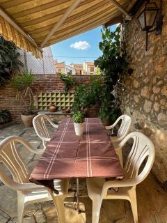 Casa rural con jardin, bbq y chimenea - 0
