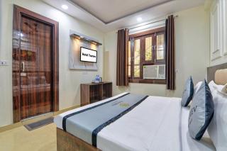 Jeet Residency By TWAMEV Near Anand Vihar Railway Station - 1