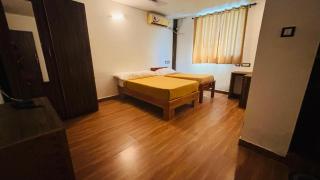 Hotel Royal Nest Inn - 7