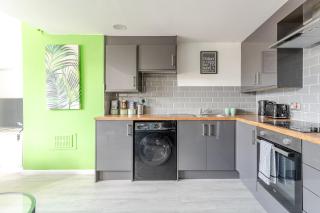 Delightful 2 Bedroom Apartment in St George, Bristol - 6