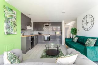 Delightful 2 Bedroom Apartment in St George, Bristol - 7