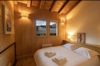 Family chalet with terrace and garden in Chamonix - 4