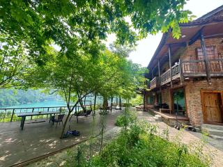 Chaaoxi Alpine Lake Cabin - 6