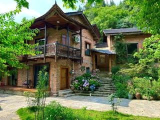 Chaaoxi Alpine Lake Cabin - 1