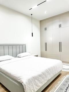 A new cozy apartment for a family in a new building - 7