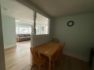 Crosswinds Motel - 1