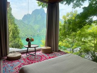 Chaaoxi Alpine Lake Cabin - 8