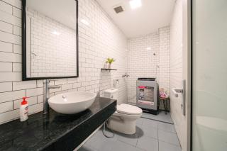 Maison Tonkin Heritage- Train Street- 5BR- 10 pax - 2