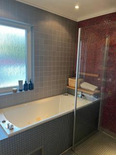 Enplansvilla med pool - 5