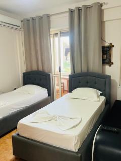 Apartament 8 - 6